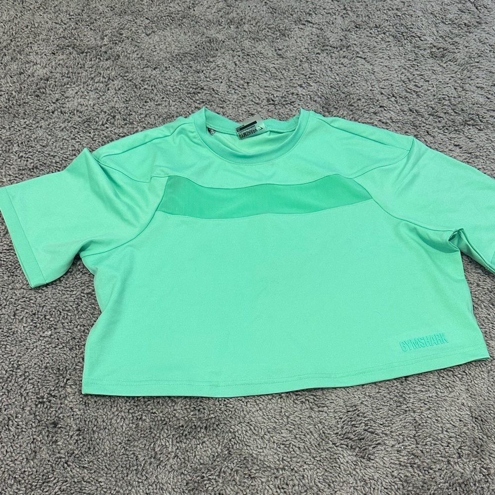 Gymshark Crop Top - Picture 2 of 3